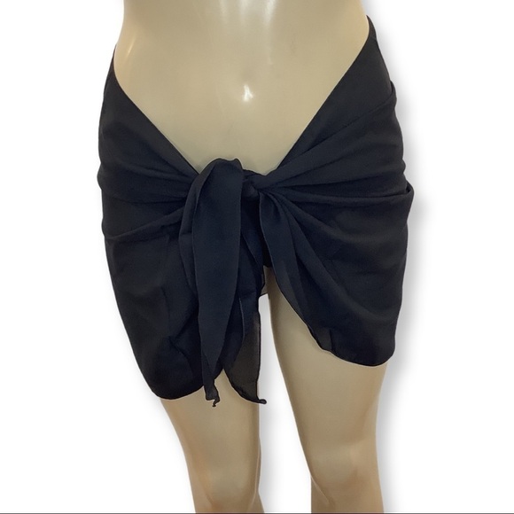 Zuliana Made in USA Black Sarong - Picture 1 of 4